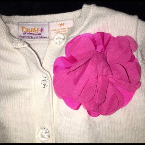 Truly Scrumptious • White cardigan sweater - Picture 6 of 7